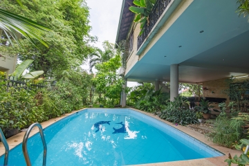 Villa 3 tầng Nguyễn Văn Hưởng