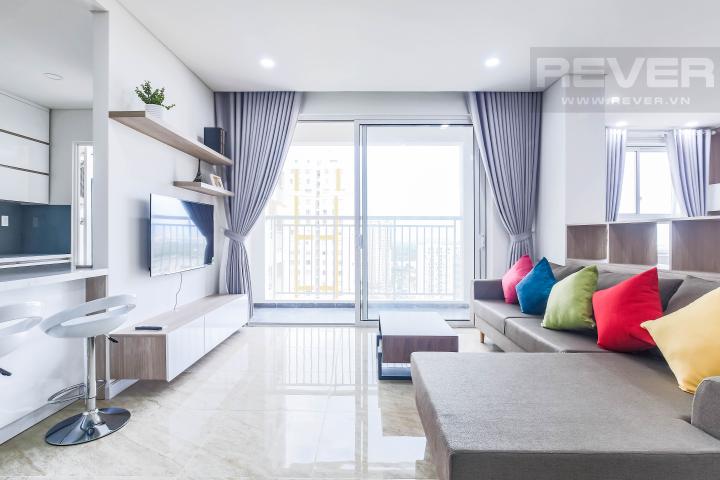 Phòng khách trẻ trung Căn góc hướng Tây Nam tầng cao tháp A1 Tropic Garden