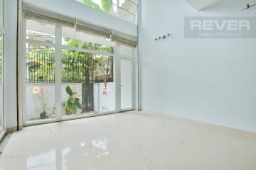  Nhà 4 tầng Nguyễn Văn Hưởng