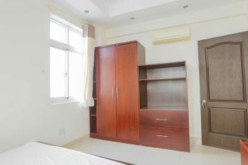 Nội thất phòng ngủ gần ban công Căn góc trung tầng tháp BC Cảnh Viên 2