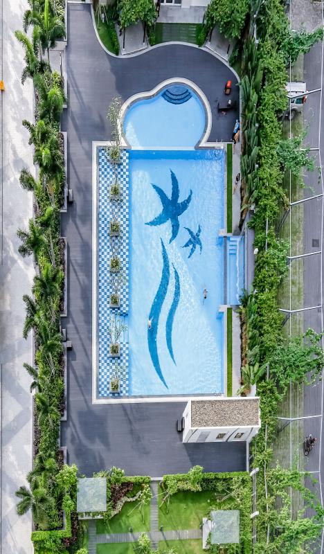 View hồ bơi Căn hộ tầng cao Happy Valley