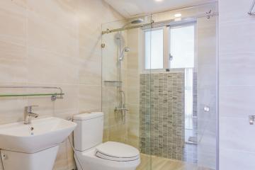 Phòng tắm Căn hộ tầng cao Happy Valley