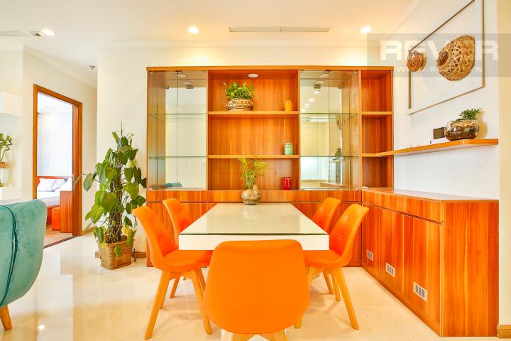 Khu vực bàn ăn Căn hộ 2 phòng ngủ tầng cao tháp C3 Vinhomes Central Park