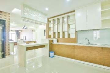 Quầy bar Căn hộ tầng cao CK Riverside Residence