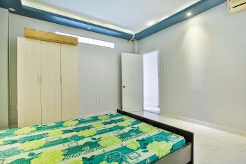 Phòng ngủ Nhà 4 tầng Tống Hữu Định Thảo Điền