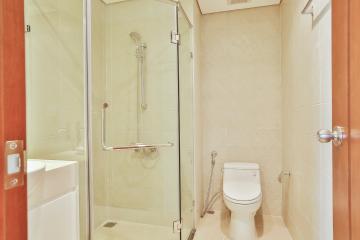 Buồng tắm đứng C1-07.07 Vinhomes Central Park