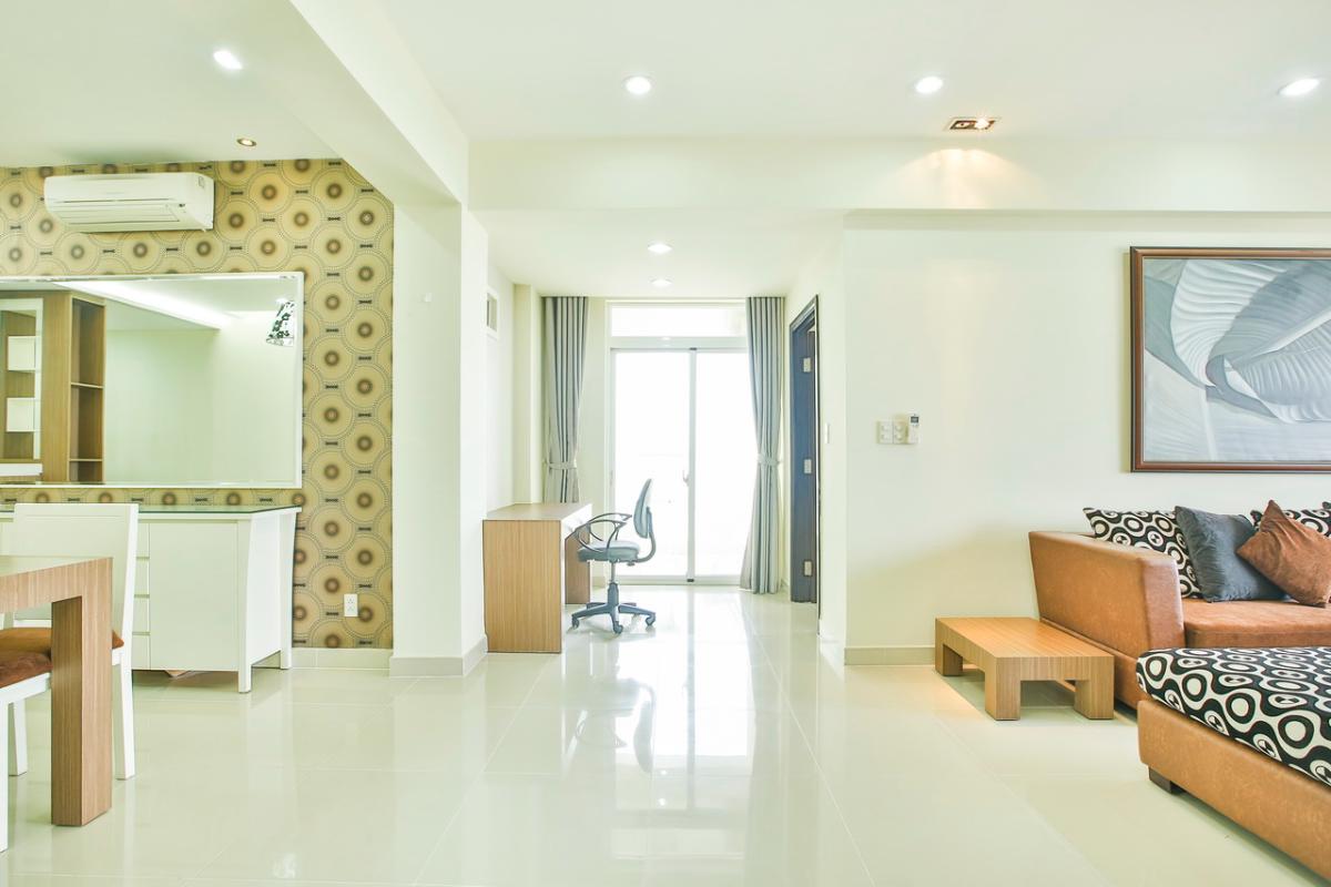 Hành lang Căn hộ tầng cao CK Riverside Residence