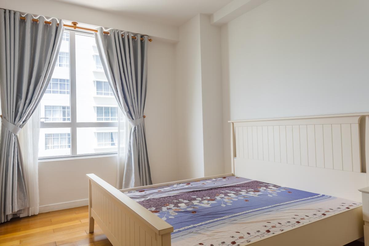  Căn góc trung tầng tháp V5 Sunrise City