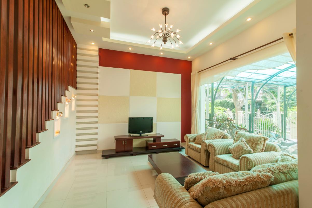 Nội thất phòng khách sang trọng Villa 3 tầng Mỹ Thái 3