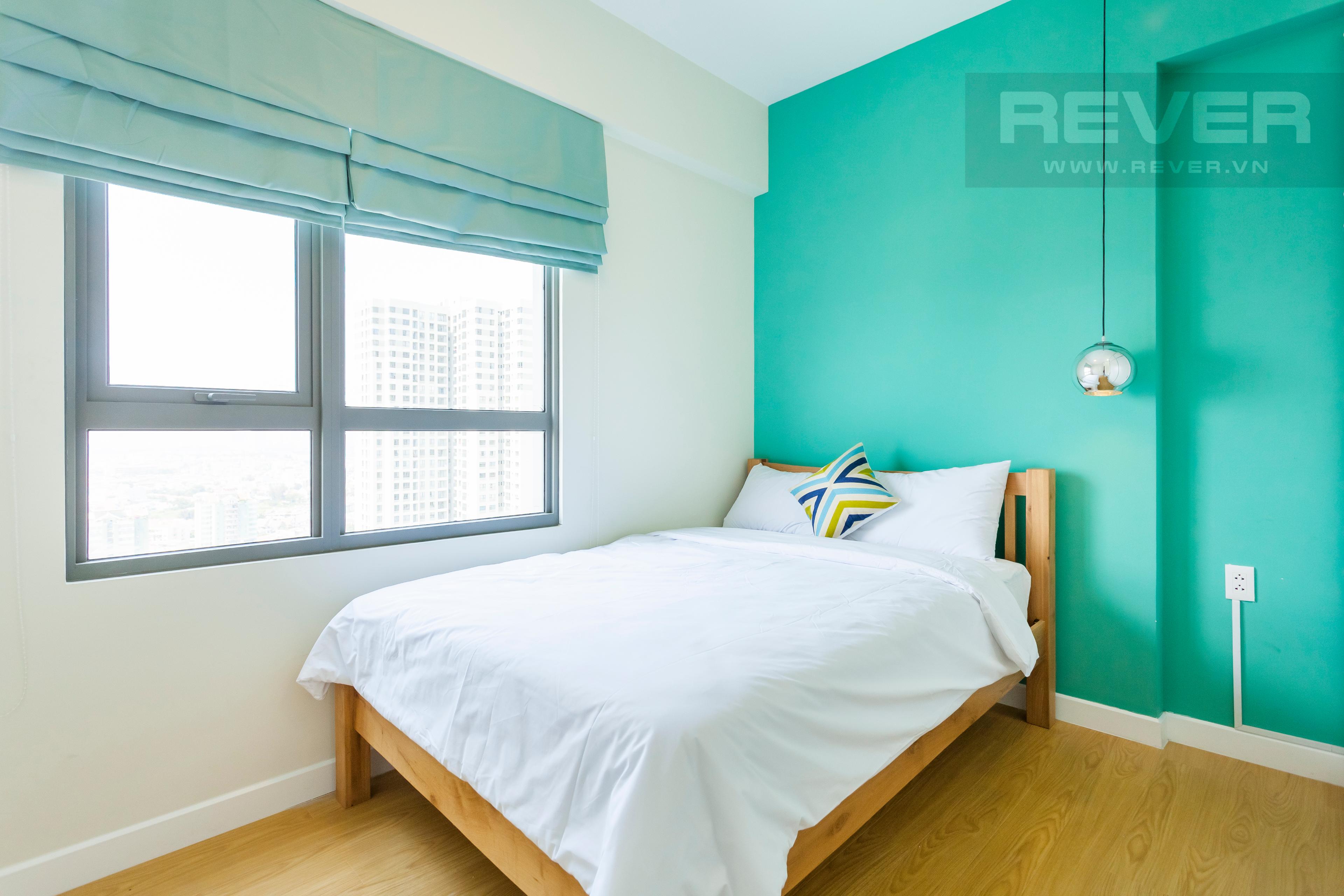 Phòng ngủ 1 thoáng đãng với ô cửa sổ lớn Căn góc hướng Đông Nam tầng cao T3B Masteri Thảo Điền