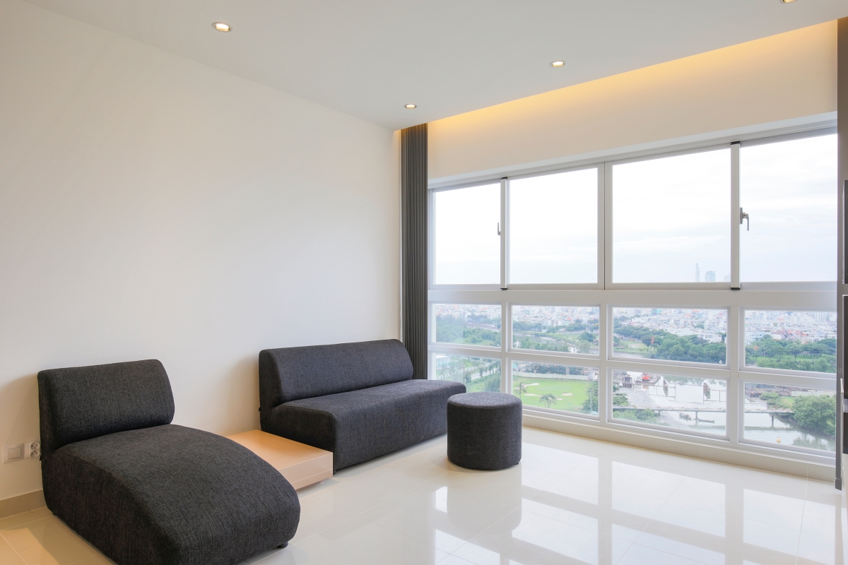 Phòng khách Căn góc trung tầng tháp N Happy Valley