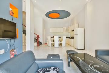 View nhìn từ cửa ra vào Nhà 4 tầng Tống Hữu Định Thảo Điền