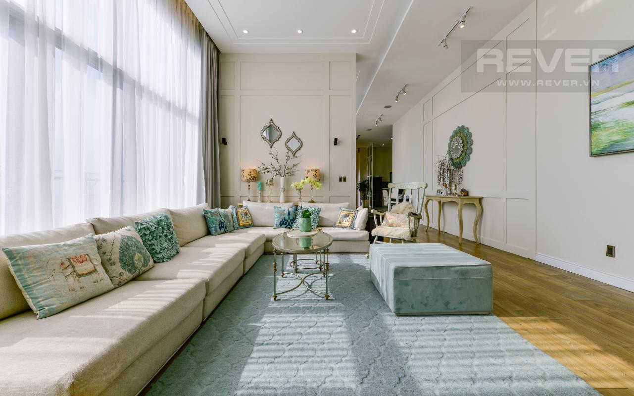 Nội thất phòng khách sang trọng Penthouse Riviera Point hướng Tây Nam tháp T3