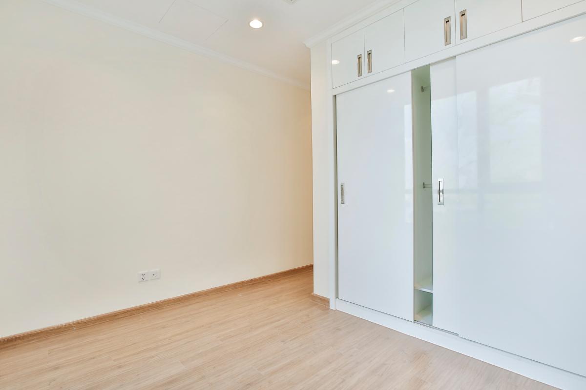 Tủ âm tường C1-07.07 Vinhomes Central Park