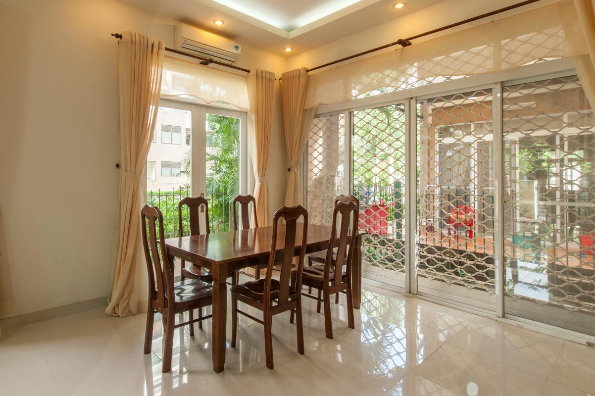 Bàn ăn Villa 3 tầng Mỹ Thái 3