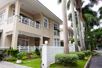 Villa 2 tầng đơn lập Mỹ Phú 1A