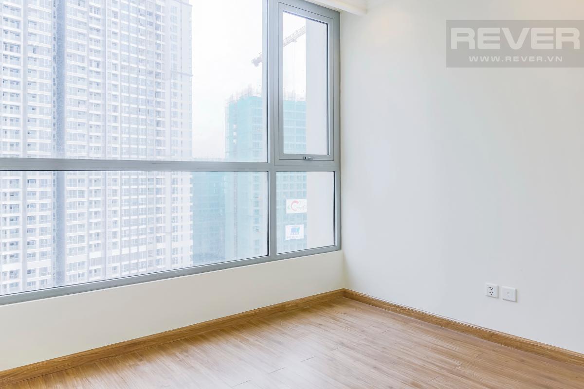Phòng ngủ 1 view hướng Nam Căn hộ tầng cao C3 Vinhomes Central Park