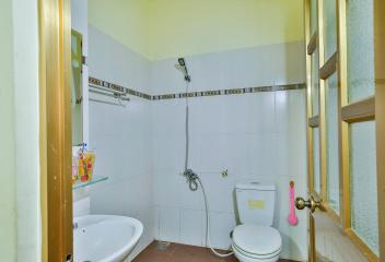 Phòng tắm chính Nhà 3 tầng mặt tiền D48 Nam Long