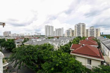 View ngoại khu nhìn từ căn hộ Căn góc trung tầng tháp BC Cảnh Viên 2