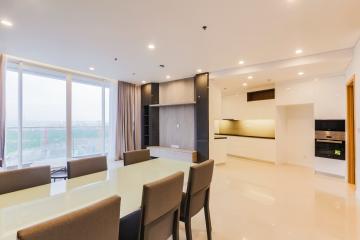 Bàn ăn truyền thống Căn hộ tầng cao B2 Sarimi Sala Đại Quang Minh