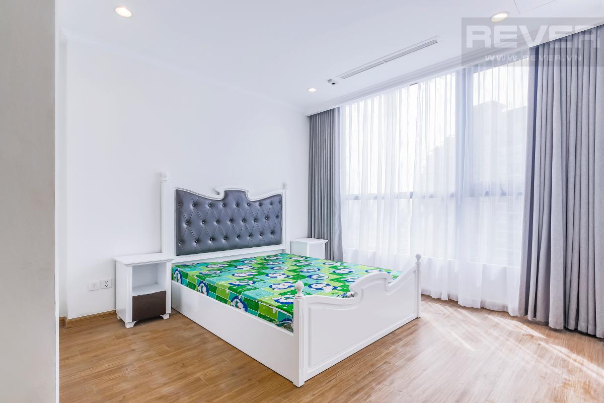 Phòng ngủ chính Căn hộ tầng cao C2 Vinhomes Central Park