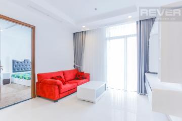 Phòng khách có tầm nhìn nội khu Căn hộ tầng cao C2 Vinhomes Central Park