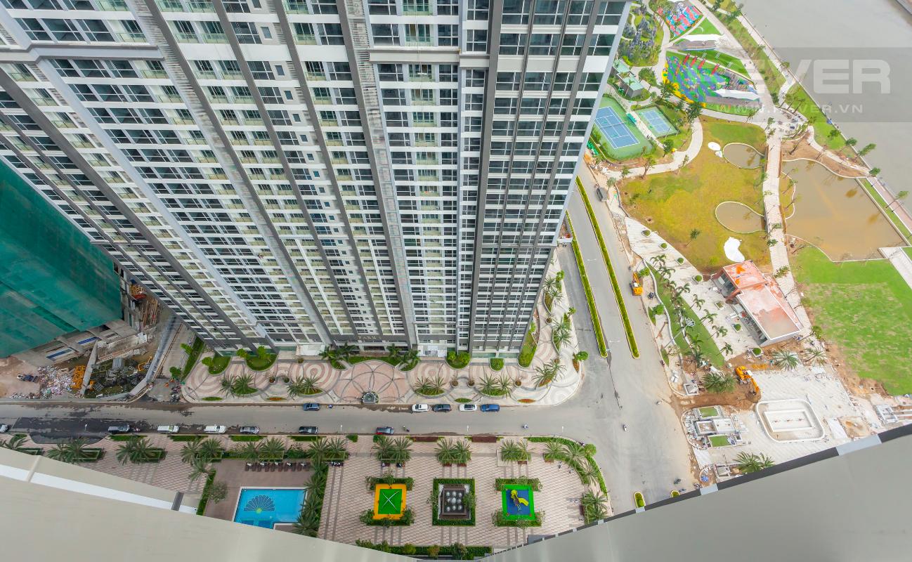 View nội khu từ căn hộ Căn hộ tầng cao tháp C1 Vinhomes Central Park