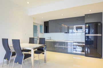 Phòng bếp Căn góc trung tầng tháp N Happy Valley