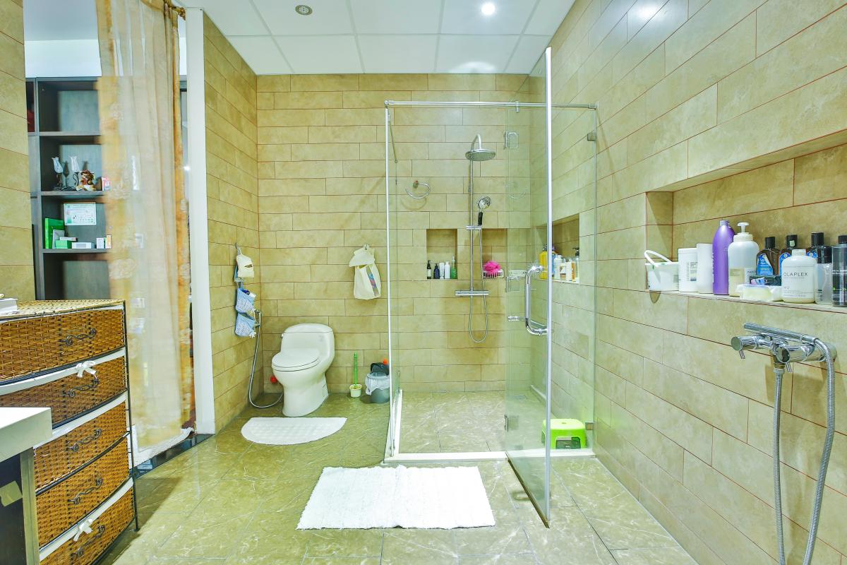 Phòng tắm 1 Villa sân vườn Nam Thông 3