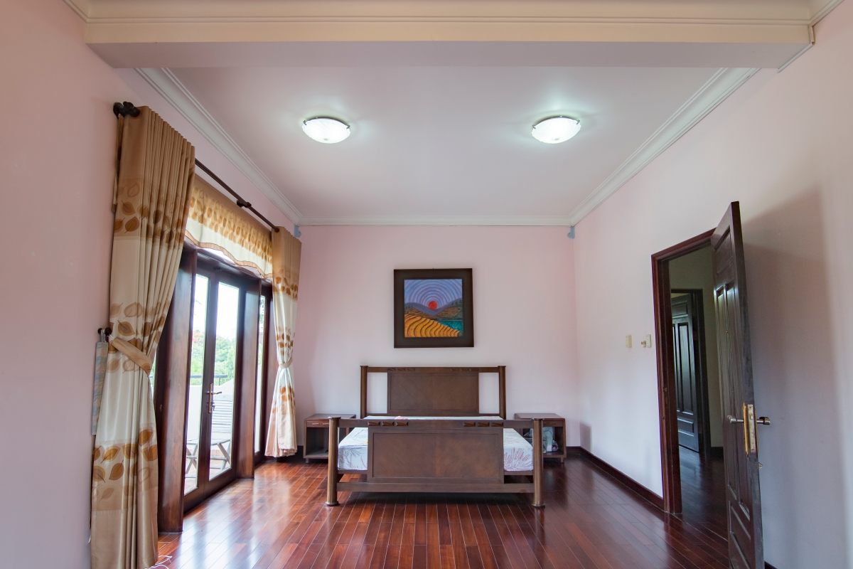 Phòng ngủ chính Villa 3 tầng Nguyễn Văn Hưởng