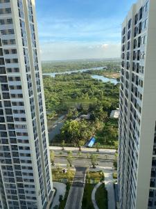 Vinhomes Grand Park, Quận 9 Căn hộ Vinhomes Grand Park view nội khu yên tĩnh, nội thất đầy đủ.
