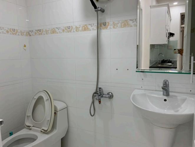 Phòng tắm Sky Garden 3, Quận 7 Căn hộ Sky Garden 3 nội thất đầy đủ, hướng Đông.