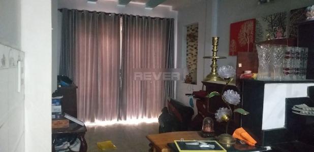 Bên trong nhà phố Tân Bình Nhà phố Tân Bình bàn giao nội thất cơ bản, nhà hướng Đông Bắc.