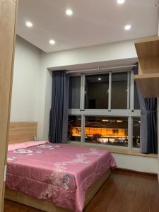 Phòng ngủ Scenic Valley Quận 7 Căn hộ tầng trung Scenic Valley view nội khu hồ bơi.