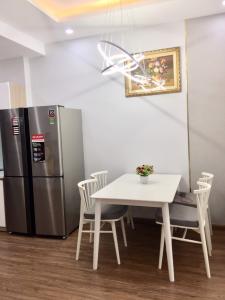 Phòng bếp căn hộ Sunrise Riverside Bán căn hộ view hồ bơi - Sunrise Riverside, diện tích 70.45m2.