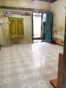 Phòng khách nhà hẻm Quận 4 Bán nhà hẻm thông đường 42, phường 4, Quận 4, sổ hồng, cách đường Khánh Hội 300m