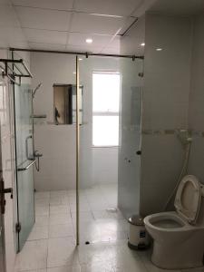 toilet căn hộ SUNRISE CITY Bán căn hộ Sunrise City 2PN, tầng 17, đầy đủ nội thất, view thoáng