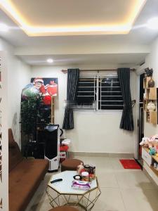 Phòng khách Ehome S Nam Sài Gòn, Bình Chánh Căn hộ Ehome S Nam Sài Gòn tầng thấp, đầy đủ nội thất.