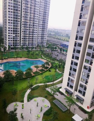 Vinhomes Grand Park, Quận 9 Căn hộ Vinhomes Grand Park đầy đủ nội thất, view nội khu thoáng mát.