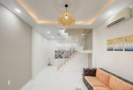 Nhà phố trung tâm Quận Phú Nhuận, nội thất cơ bản.