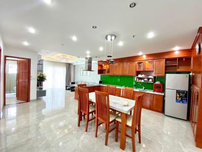 bếp  căn hộ Sunrise City Căn hộ Sunrise City đầy đủ nội thất, view thành phố.