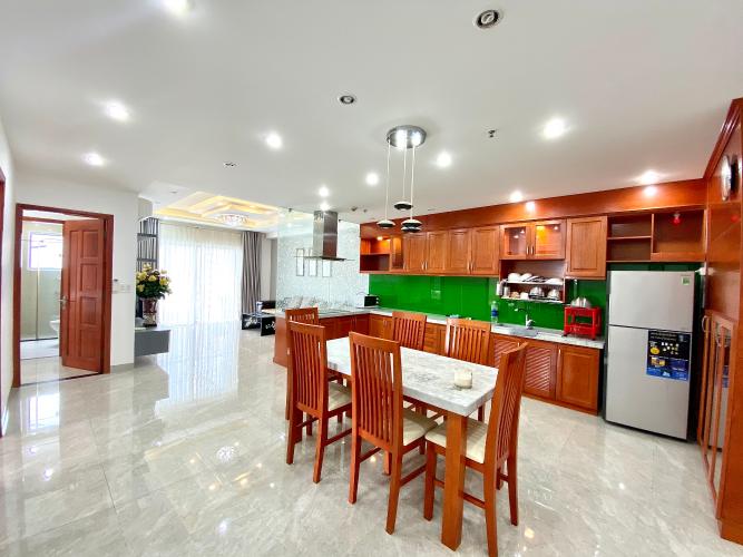 bếp  căn hộ Sunrise City Căn hộ Sunrise City đầy đủ nội thất, view thành phố.