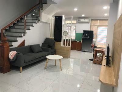 phòng khách nhà phố park riverside Nhà phố diện tích 75m2, trong KDC Park Riverside Tân Cảng.