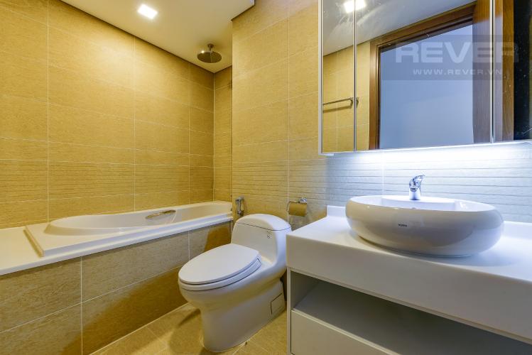 phòng tắm 1 Căn hộ Vinhomes Central Park tầng cao Park 6 nội thất cơ bản, view sông