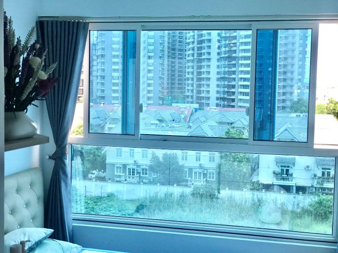 Căn hộ Sunrise Riverside Căn hộ Sunrise Riverside tầng thấp, view nội khu hồ bơi thoáng mát.