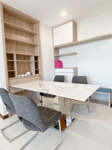 Căn hộ Petrovietnam Landmarrk, Quận 2 Căn hộ tầng trung PetroVietnam Landmark view thành phố mát mẻ.