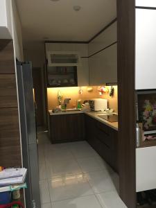 Phòng bếp Jamila Khang Điền, Quận 9 Căn hộ Jamila Khang Điền tầng thấp, ban công hướng Đông Nam mát mẻ.