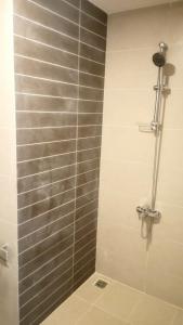 Phòng khách căn hộ SUNRISE CITY Bán căn hộ Sunrise City 1 phòng ngủ thuộc tầng trung, diện tích 35m2 