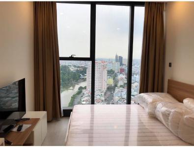 Phòng ngủ căn hộ Vinhomes Golden River Cho thuê căn hộ 3 phòng ngủ Vinhomes Golden River, diện tích 101.4m2, thiết kế hiện đại, dọn vào ở ngay.