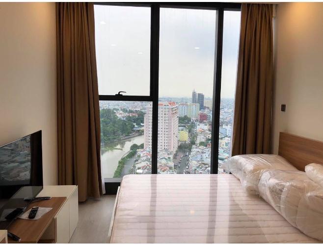 Phòng ngủ căn hộ Vinhomes Golden River Cho thuê căn hộ 3 phòng ngủ Vinhomes Golden River, diện tích 101.4m2, thiết kế hiện đại, dọn vào ở ngay.